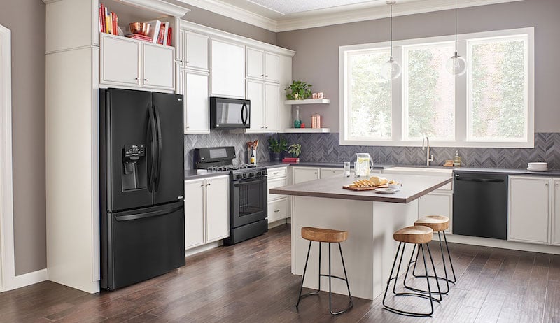 LG Black Matte White Kitchen Lifestyle Image ?width=1000&name=LG Black Matte White Kitchen Lifestyle Image 